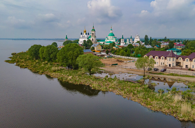 Spaso-Yakovlevsky monastery. Rostov is great. gold ring of Russia