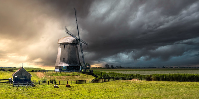 Museummolen and the storm (Schermerhorn, Netherlands)
