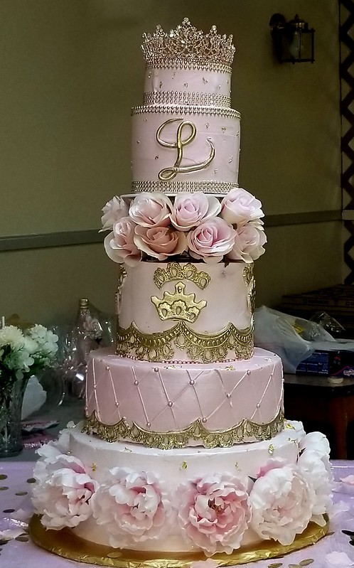 Cake by Glady's Cakes