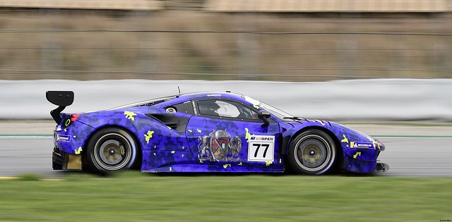 Ferrar 488 GT3 Evo / Omar Jackson / GBR / Charles Hollings / GBR / Kessel Racing