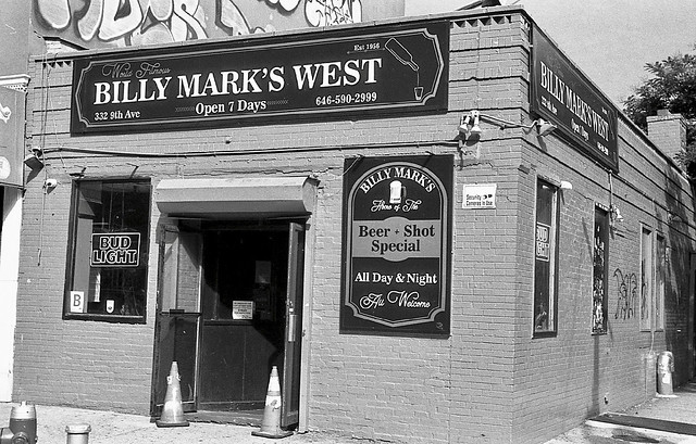 Billy Mark's West