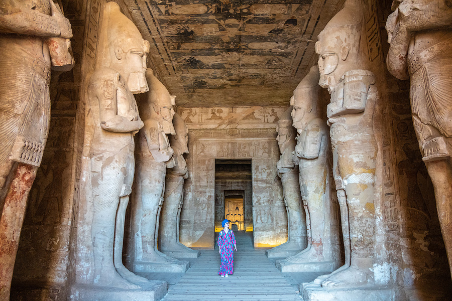Большой зал храма Рамзеса II, Абу-Симбел. Египет