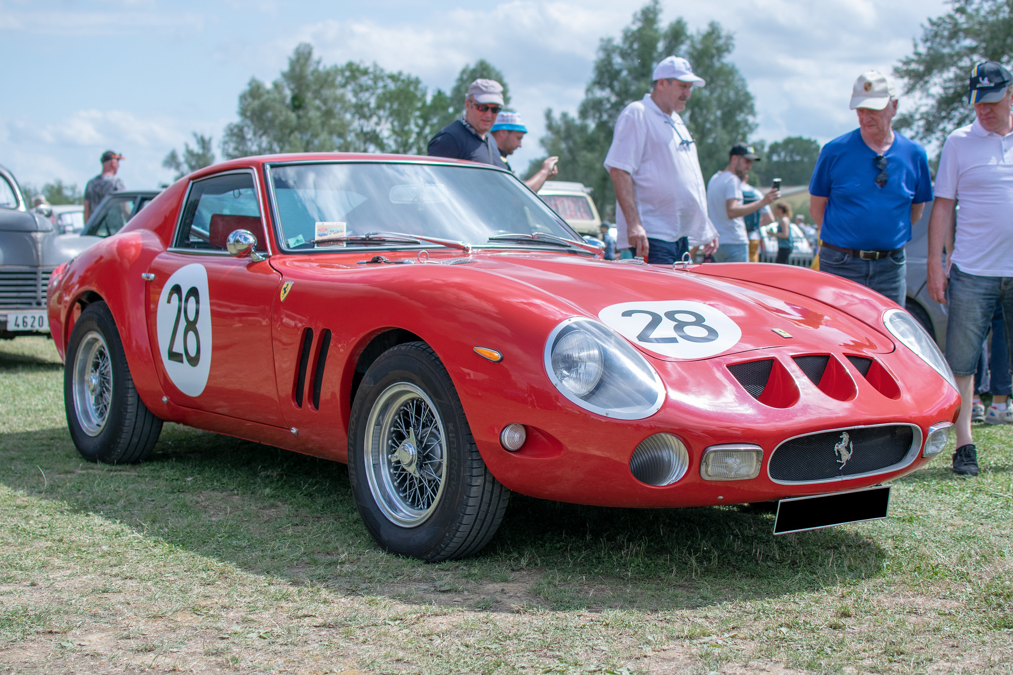 12 juin 2022 - Heudicourt - lac de Madine - Retro Meus'auto - Ferrari 250 GTO - Italiennes