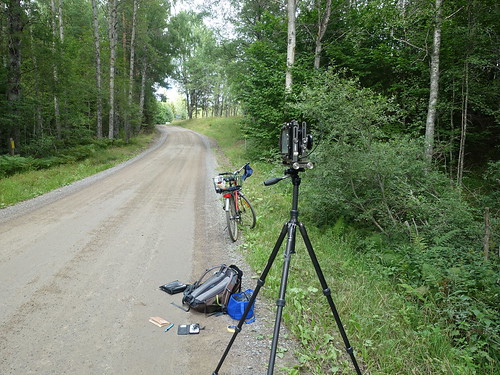 Mit Fahrrad und Kamera unterwegs im schwedischen Walld