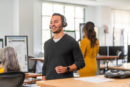 Meet the #Poly #Voyager 4300 UC Series. It's everything you need to stay productive and connected to all your devices whether at home or in the office. #HybridWorking #MeetingEquality | by WeiFei_SourceIT