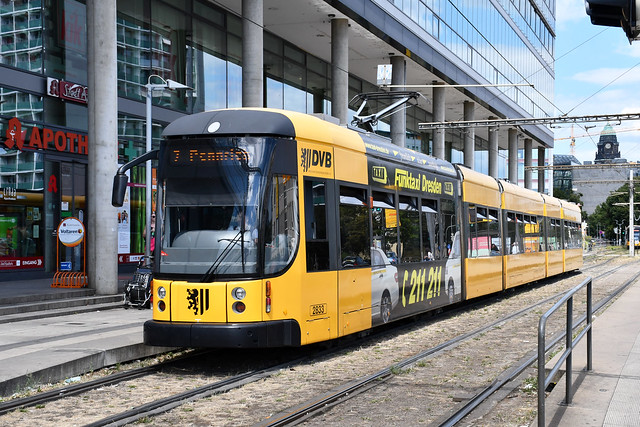 DVB 2833 [Dresden tram]