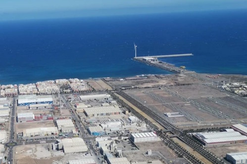 Vista aérea parcial de la zona industrial de Arinaga