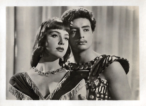 Leonora Ruffa and Gino Leurini in La regina di Saba (1952)