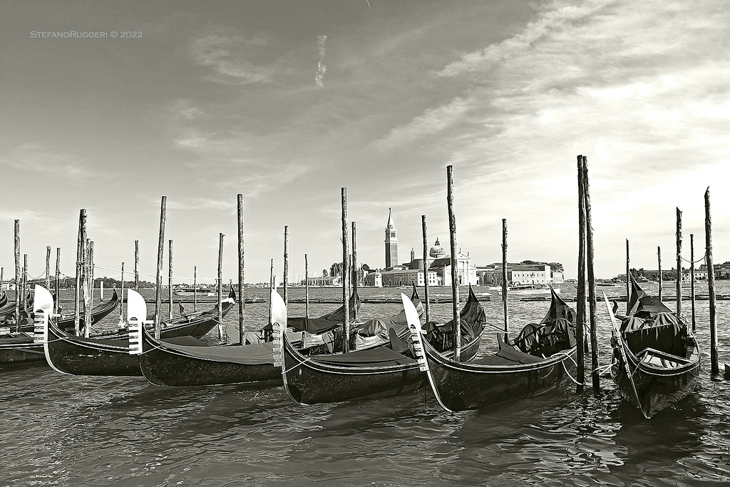 Venice classic postcard