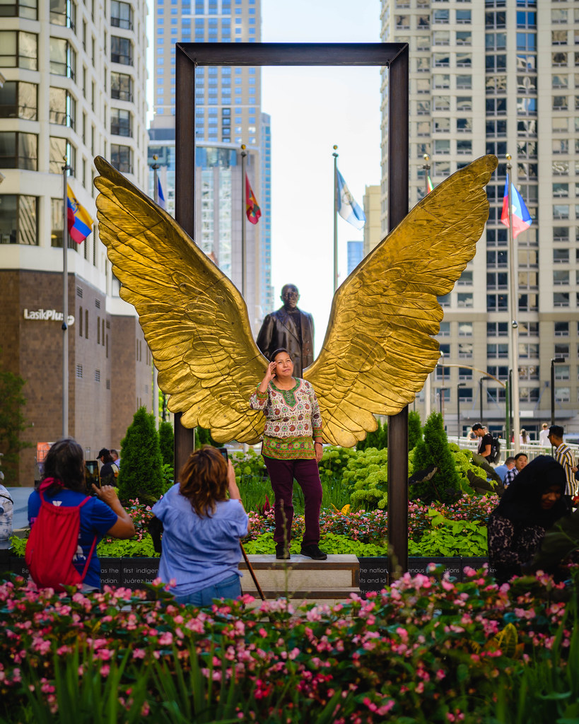 Wings of Mexico sculpture. Chicago, Illinois. 2022.