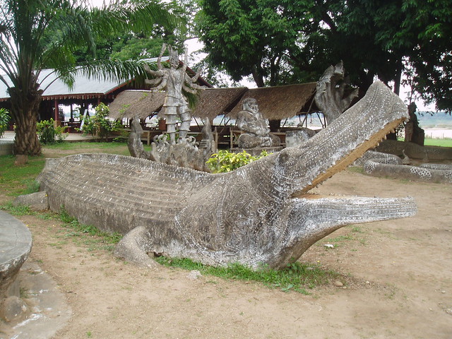 Crocodile, Buddha Park