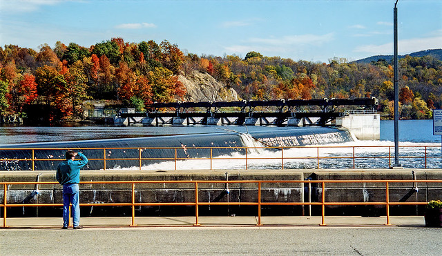 photo - Champlain Canal Lock No. 1  & Dam