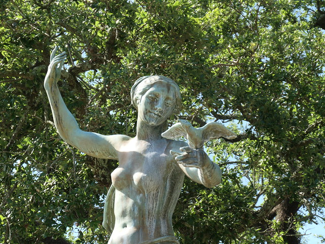 New Orleans, LA Gumbel Memorial Fountain in Audubon Park