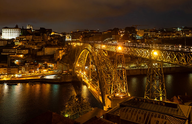 Porto - Ponte D. Luís I at night