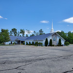 Peace Lutheran, Rogers City &lt;i&gt;&lt;a href=&quot;https://www.flickr.com/photos/jowo/albums/72177720301277864&quot;&gt;Cheboygan Vacation 2022&lt;/a&gt;--Wednesday&lt;/i&gt;

In Rogers City we found another church for &lt;a href=&quot;https://www.flickr.com/photos/jowo/51842614349/&quot;&gt;my sister&#039;s cross collection&lt;/a&gt;. That both churches I photographed on Wednesday are Lutheran is a coincidence--though I suspect it tells something about the local settlement patterns.