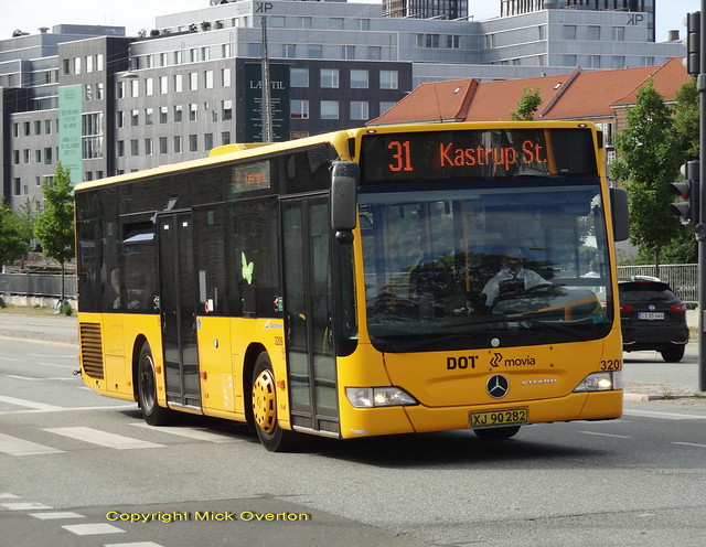 Mercedes 0530K Citaro Anchersen 3209 usually works mobility routes although its type is common on route 31 which had never worked past Carlsberg station before this day