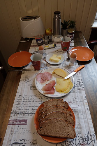 Frühstück am fünften Morgen unseres Moselurlaubs