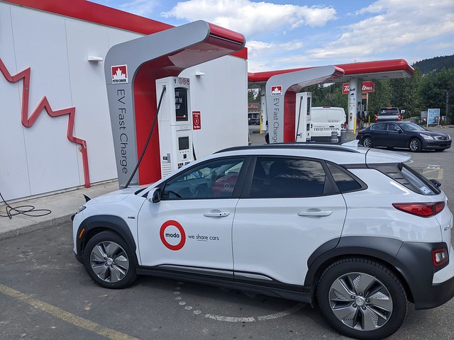 Petro Canada Fast Charger