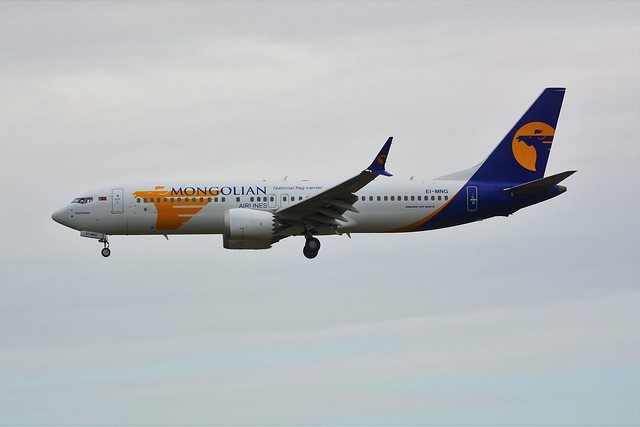 (ORY) MIAT Mongolian Airlines Boeing 737 Max 8 EI-MNG Landing runway 25 from Tunis.