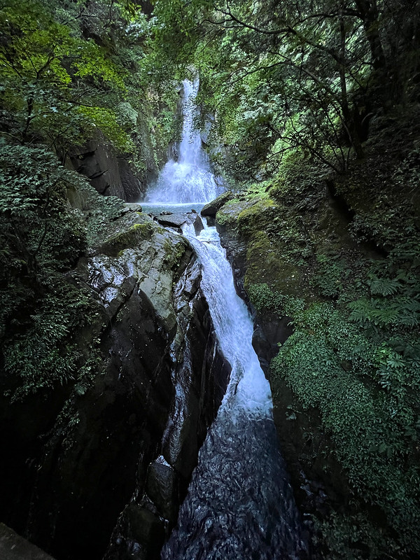 Mt. Dabajian Dongxian Waterfall