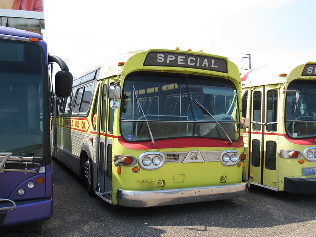 Richfield Bus Company 148
