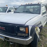 2006 GMC crew cab dually, cab & chassis
