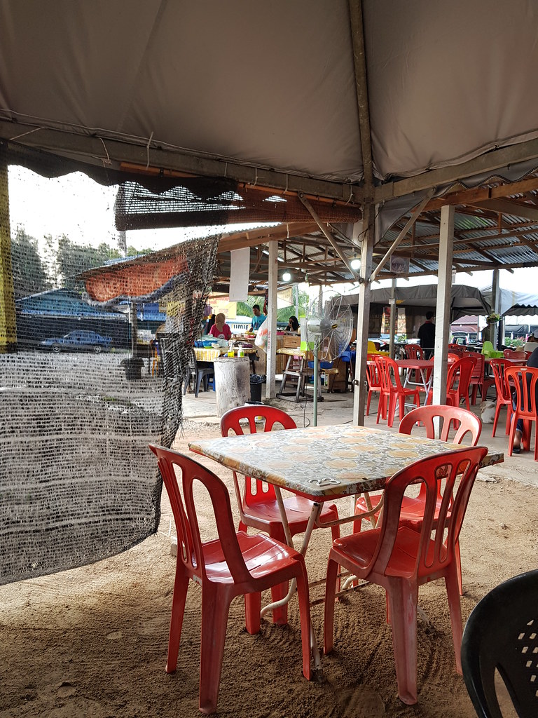 @ Warung Pok Wei Roti Canai in Kampung Sungai Karang Pantai, Kuantan