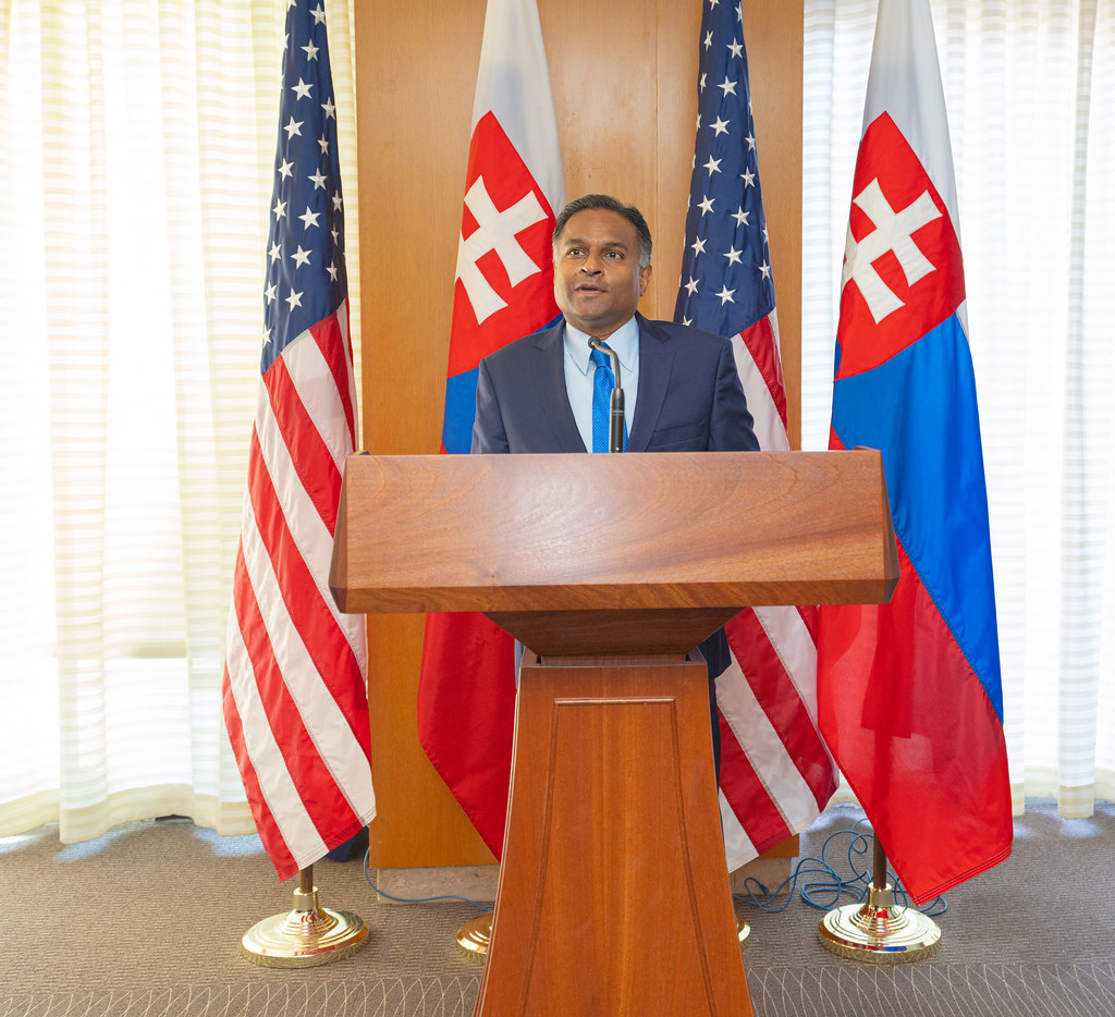 Deputy Secretary Sherman Swears in Ambassador Rana | Flickr