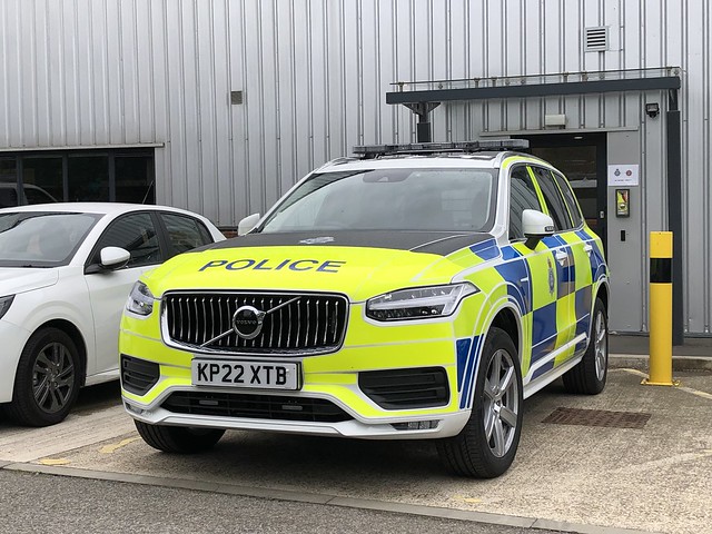 Operated by North Yorkshire Police and seen in Thirsk on 25/08/2022.  KP22XTB Volvo XC90 B6 Hybrid Electric AWD Armed Response Vehicle.
