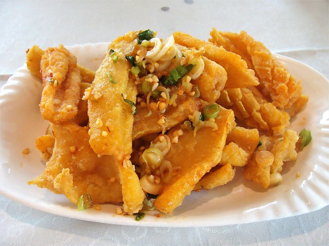 Deep Fried Squid with Pepper