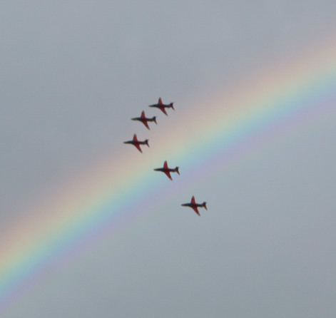 Somewhere over the rainbow, Red Arrows fly...