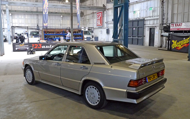 Mercedes  190 E 2.3-16 - 1986