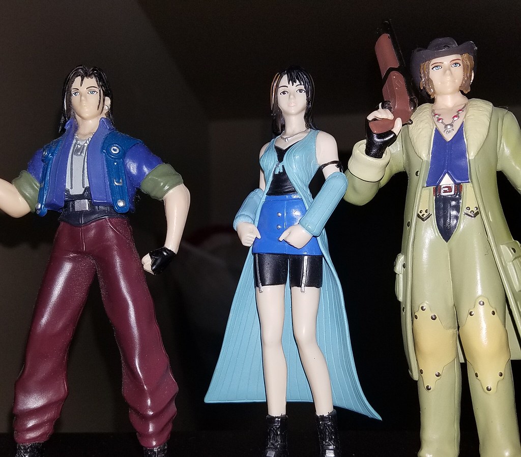 Final Fantasy VIII Figures 1