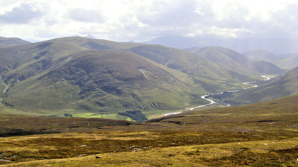 Càrn Dearg, east of Glen Roy