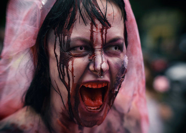 Zombie Bride Scream