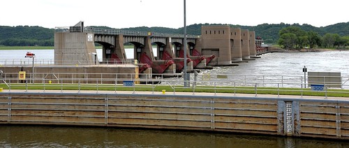Upper Mississippi River Lock & Dam 11 Rock Island Dubuque Wisconsin, dubuque wisconsin lock dam history historic nikon d750 sightseeing view holiday trip touring vacation photo tourist attraction image picture break lockdam11 mississippiriver rockisland eaglepoint iowa