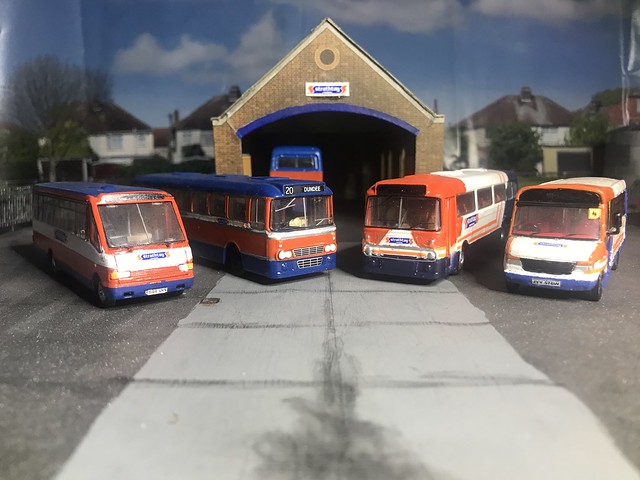 1:76 Strathtay Coaches/Buses.
