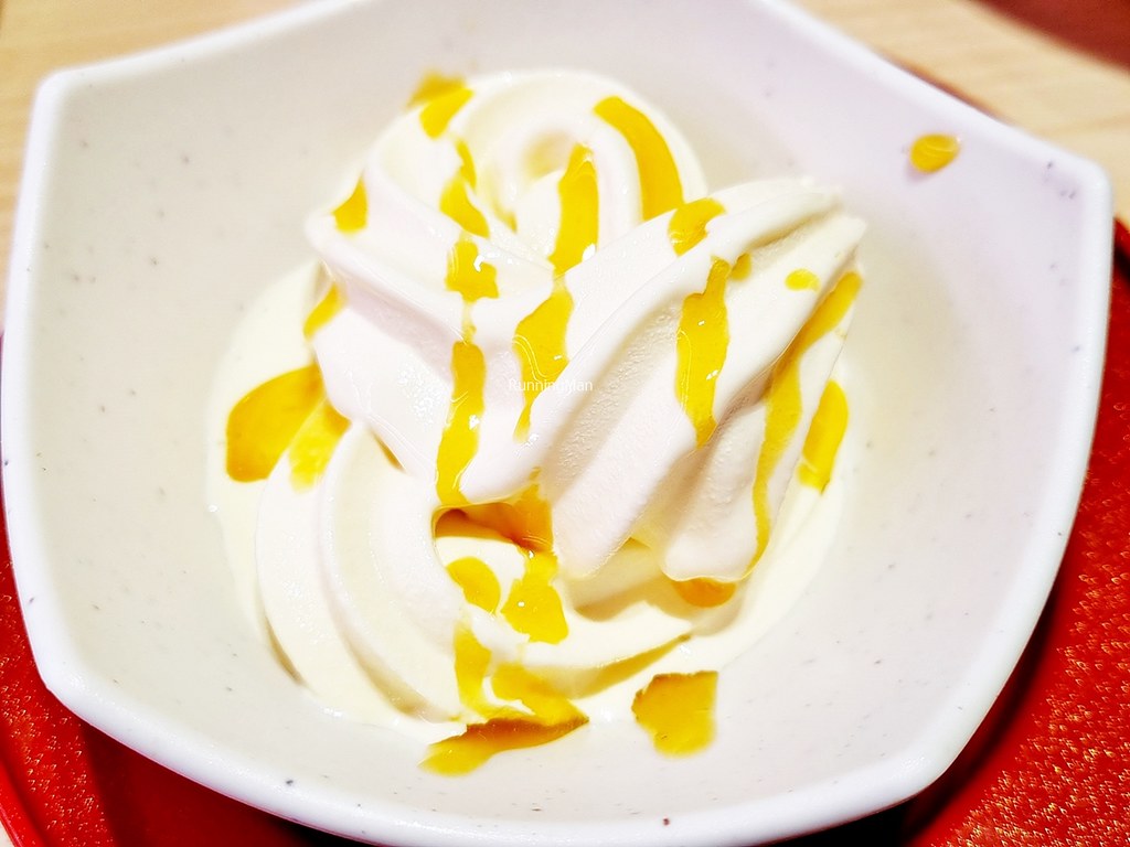 Soft Serve Ice Cream With Mango Sauce