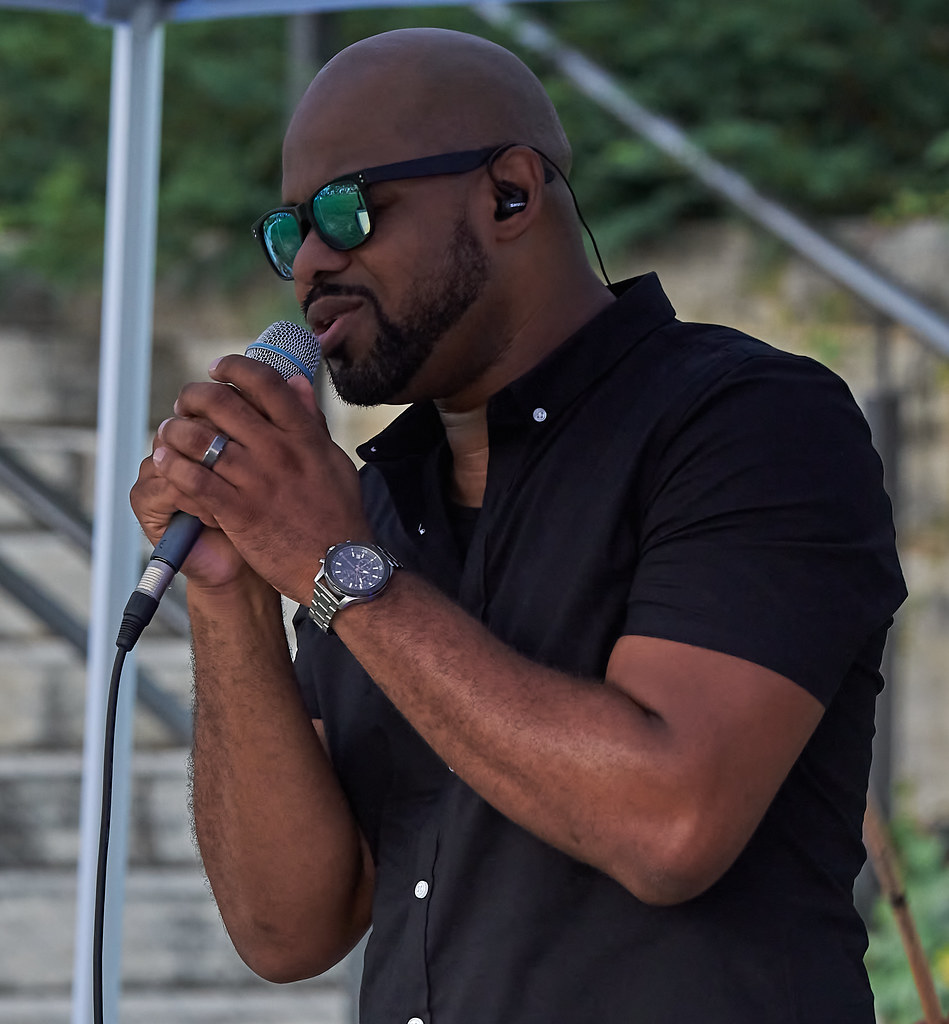 ade and the soul brothers | Music in the Garden, Des Moines … | Flickr