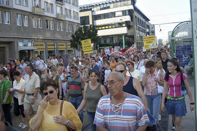German social protests: „We are the people!“