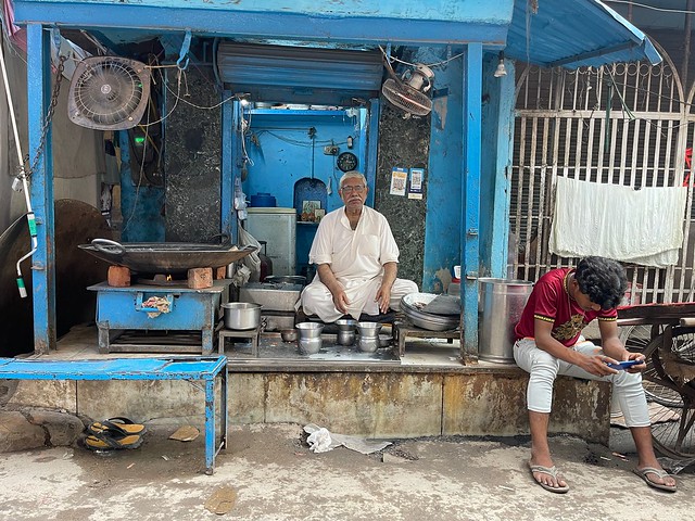 City Food - Panditji Doodhwale, Near Galli Sooiwallan Street