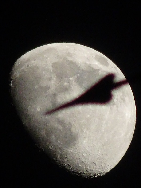 Arrow on the Moon