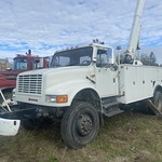 1991 international 65 foot work zone, 4X4, dual outriggers, ready for work