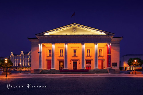 rychman valera lithuania vilnius architecture city hall square old baltic building cityscape europe street journey capital night spectacle attraction tourism view center horizontal avenue evening light medieval dark famous oldcity picturesque road citysquare townhall columns arch colorimage