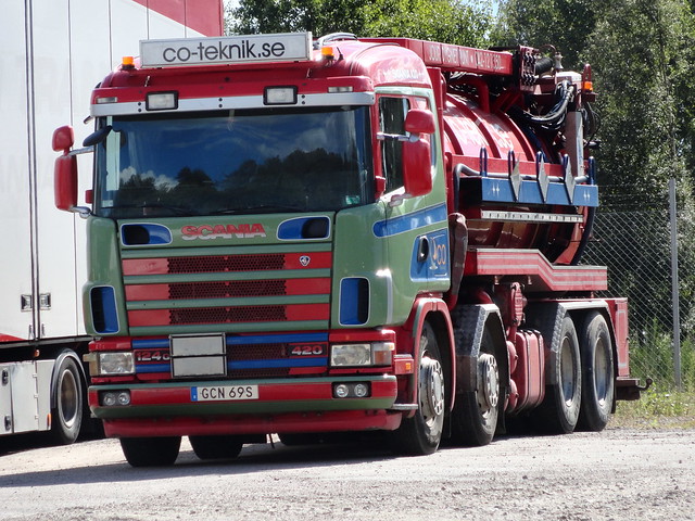 Scania 124G GCN69S drain cleaner in sweden is a secondhand import ex  RTR Gtuppen of Denmark
