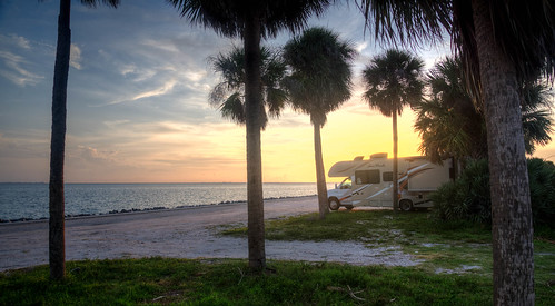 sunset water florida tampa bay sunshineskyway camp camping camper landscape tropical palm