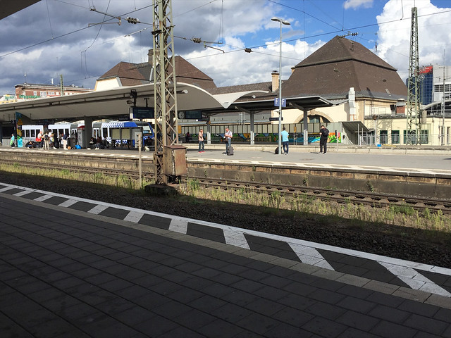 Track 4 - Train station Koblenz / Gleis 4 - Hbf Koblenz
