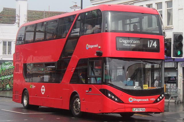Stagecoach London BYD K10/Alexander Dennis Enviro400 MMC City 14106 (LF70 YUA)