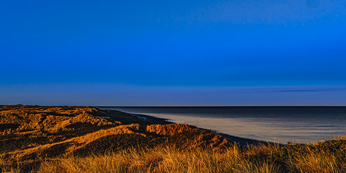 camera:make=fujifilm geo:city=sylt camera:model=xt4 exif:isospeed=160 exif:lens=xf35mmf2rwr exif:aperture=ƒ56 exif:make=fujifilm exif:focallength=35mm geo:country=germany exif:model=xt4 beach bluesky himmelsleiter nature sand strand sunrise sylt atmosphere azure balticseabeach bathingholiday beachbaskets beachholiday beachmotif calming clouds coastal coastalfortification dunegrass dusk goldensunset grassland horizon morning naturalenvironment naturallandscape outdoor outdoors panoramic plain sandybeach scenery scenic shore sky sunlight syltbeach water westerland germany