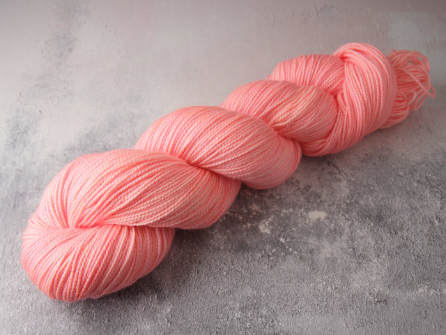 Favourite Sock – pure merino 4 ply/sock superwash wool hand dyed yarn 100g – ‘Candyfloss’